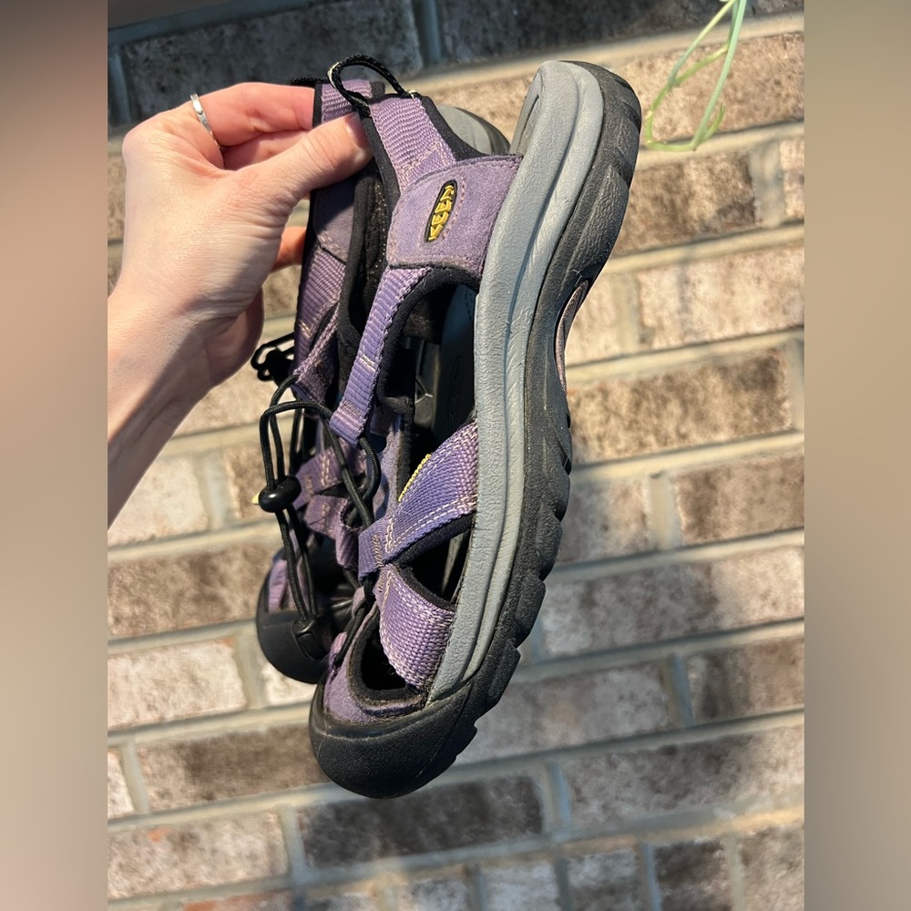 Keen Newport Land Hiking Water Shoes - Picture 6 of 8